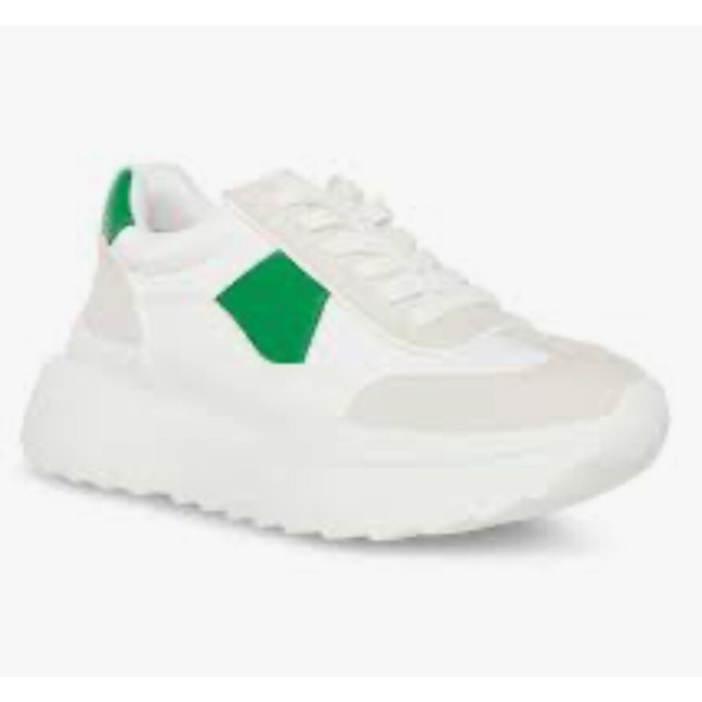 Madden Girl Women's Amica Sneaker‎ size 8 Casual Walk Athletic Gym sneaker